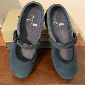 Merrell Navy Shoes Classic Design
